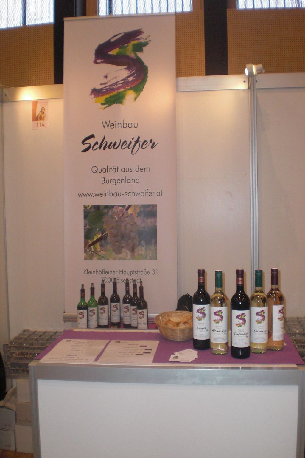 Messestand von Weinbau Schweifer auf der Internationalen Weinmesse Innsbruck